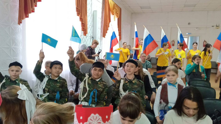 «Хоровод дружбы».
